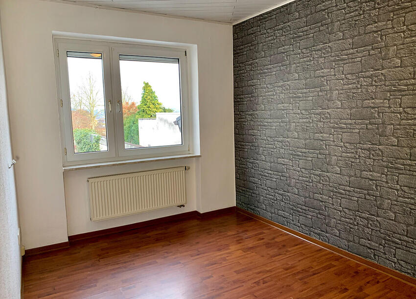 Zimmer 1. OG links einfamilienhaus-ruebenach-koblenz-zu-vermieten